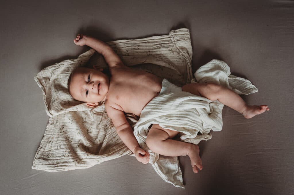 newborn baby shooting zuhause koeln 00114