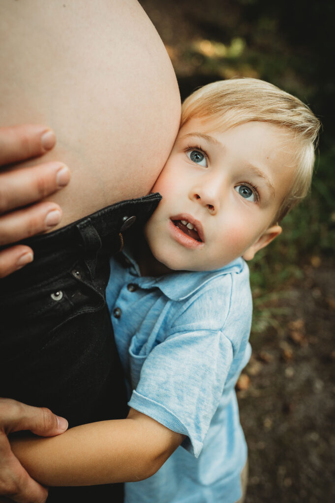 natuerliches babybauch shooting koeln 5048