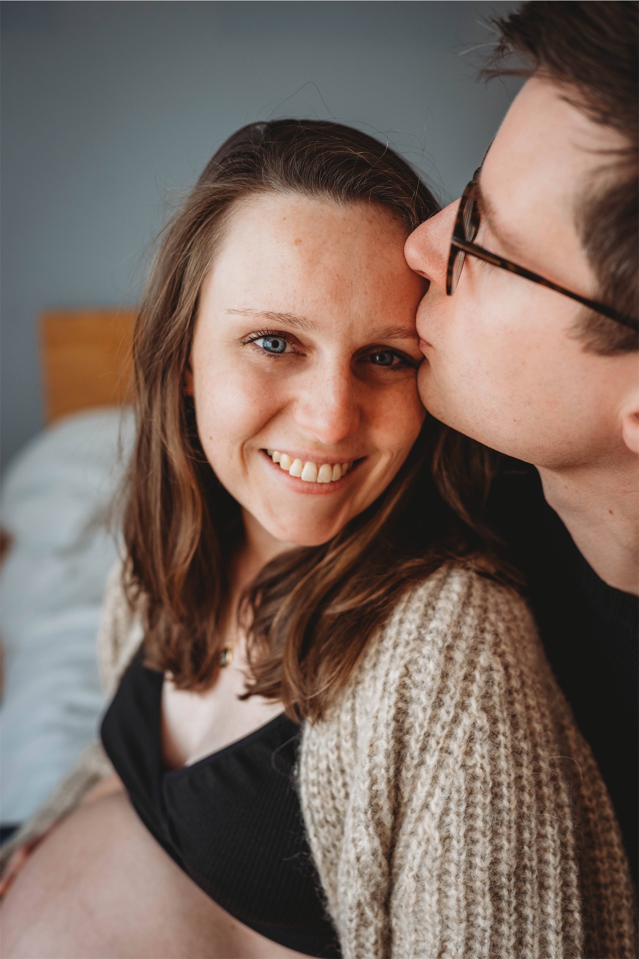 schwangerschafts shooting koeln zuhause monika tambour photography compressed